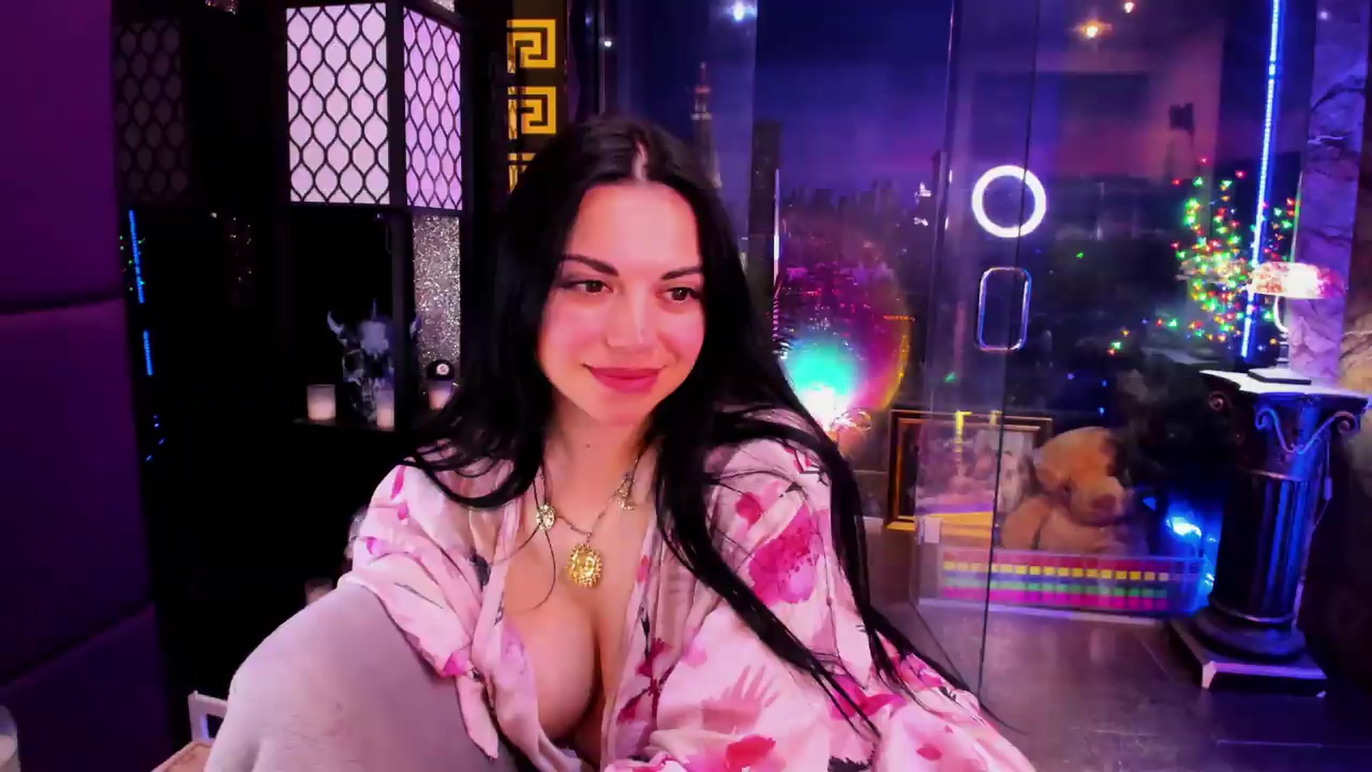 Gallery image thumbnail from sunn_o's myfreecams stream on, 07/20/2026, 12:03 image 15 of 20