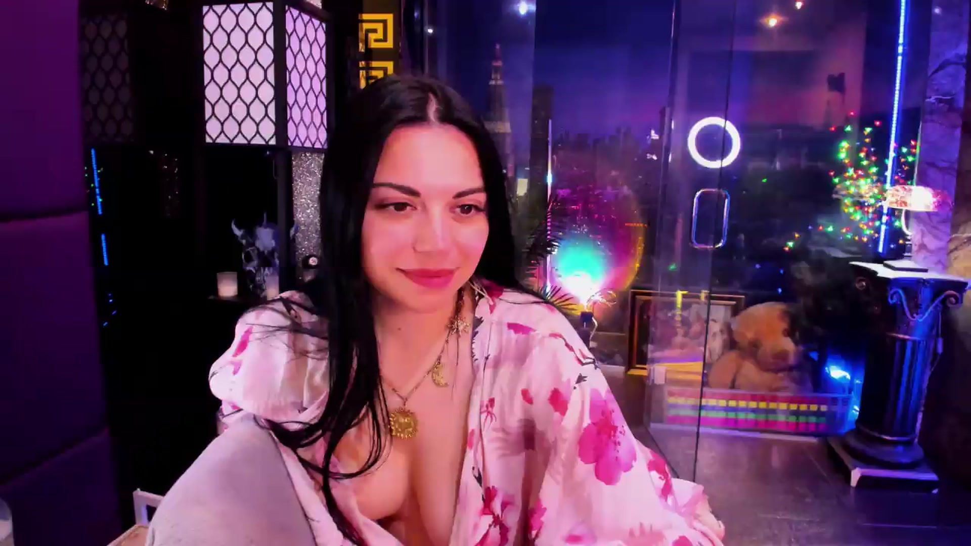 Gallery image thumbnail from sunn_o's myfreecams stream on, 07/20/2026, 12:03 image 19 of 20