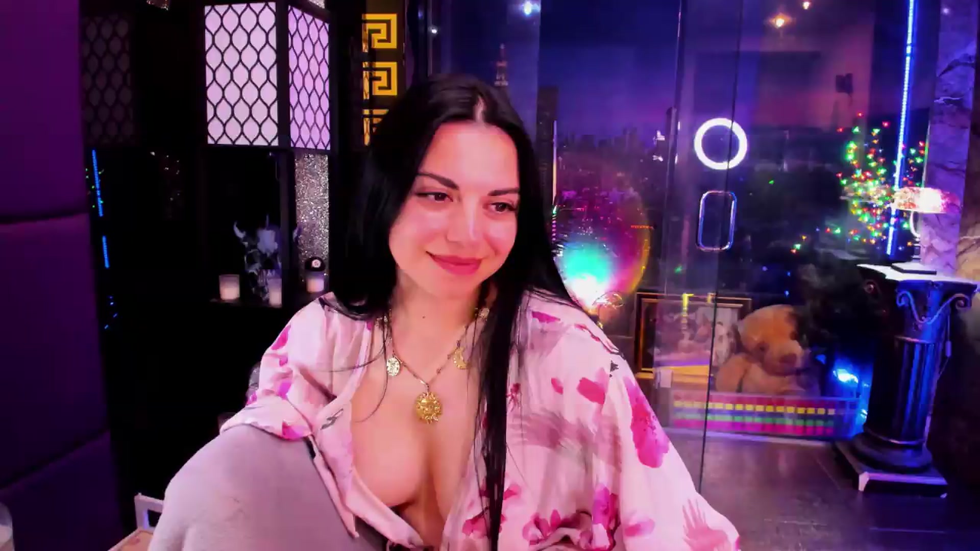 Gallery image thumbnail from sunn_o's myfreecams stream on, 07/20/2026, 12:03 image 12 of 20