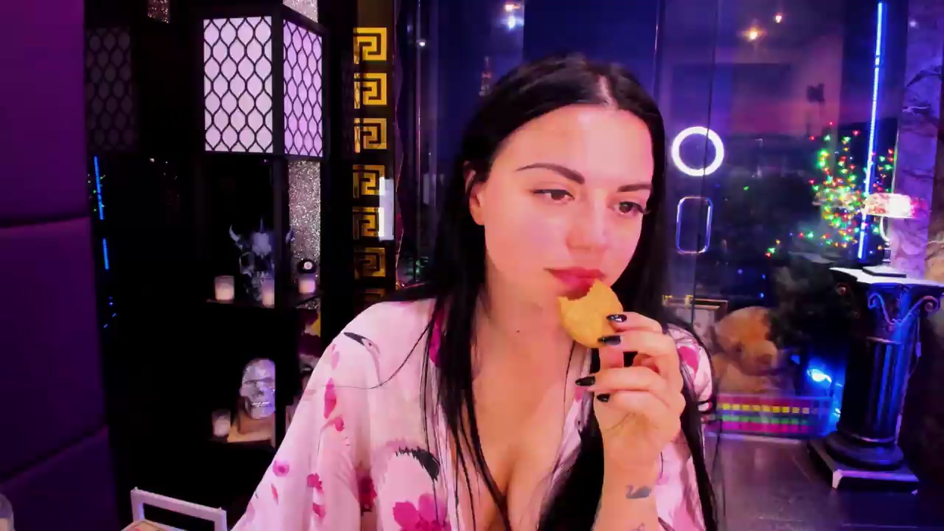 Gallery image thumbnail from sunn_o's myfreecams stream on, 07/24/2026, 10:33 image 2 of 20