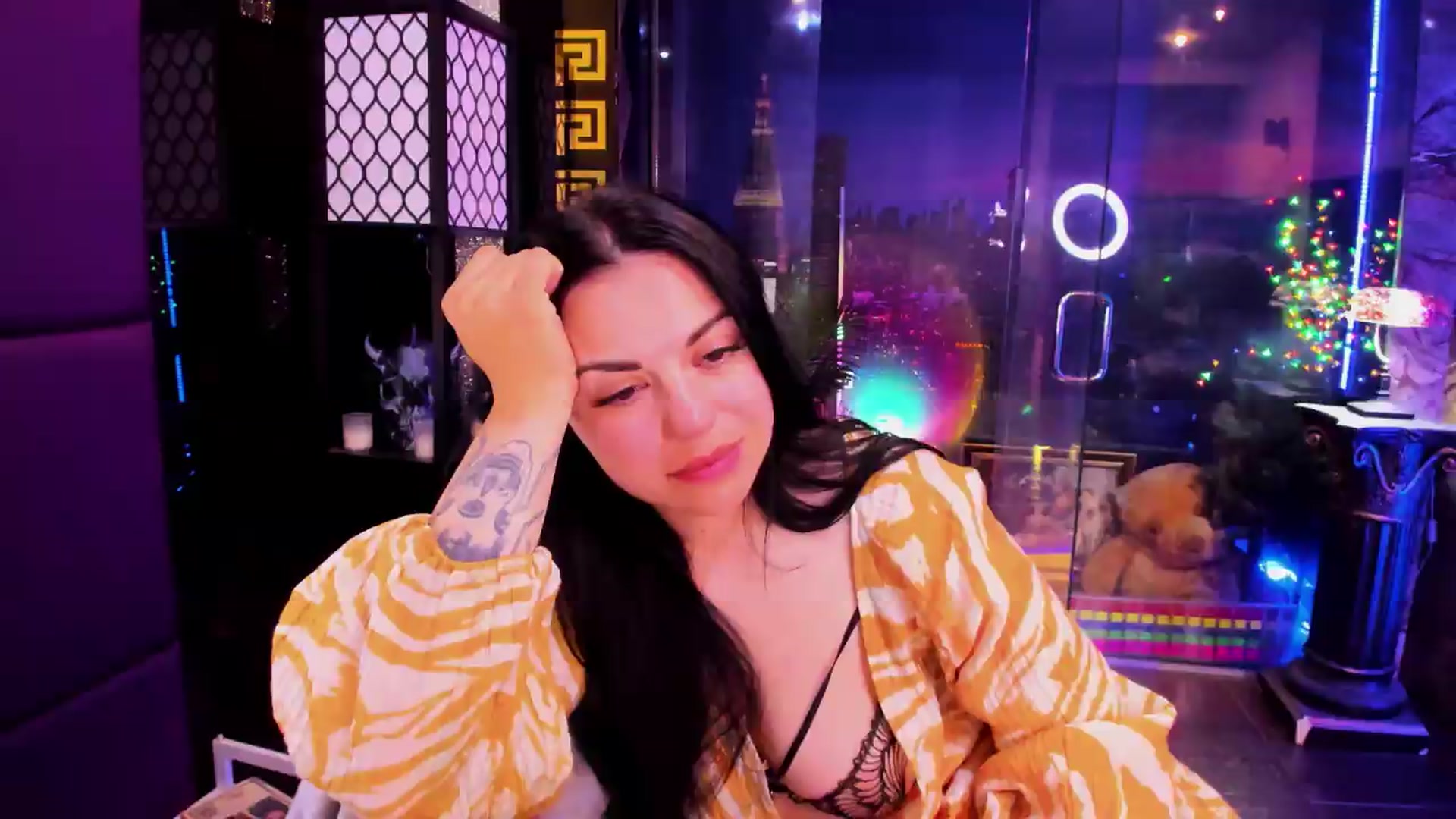 Gallery image thumbnail from sunn_o's myfreecams stream on, 08/03/2026, 09:47 image 14 of 20
