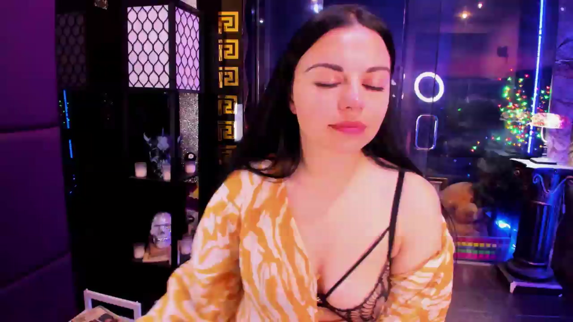 Gallery image thumbnail from sunn_o's myfreecams stream on, 08/03/2026, 09:47 image 20 of 20