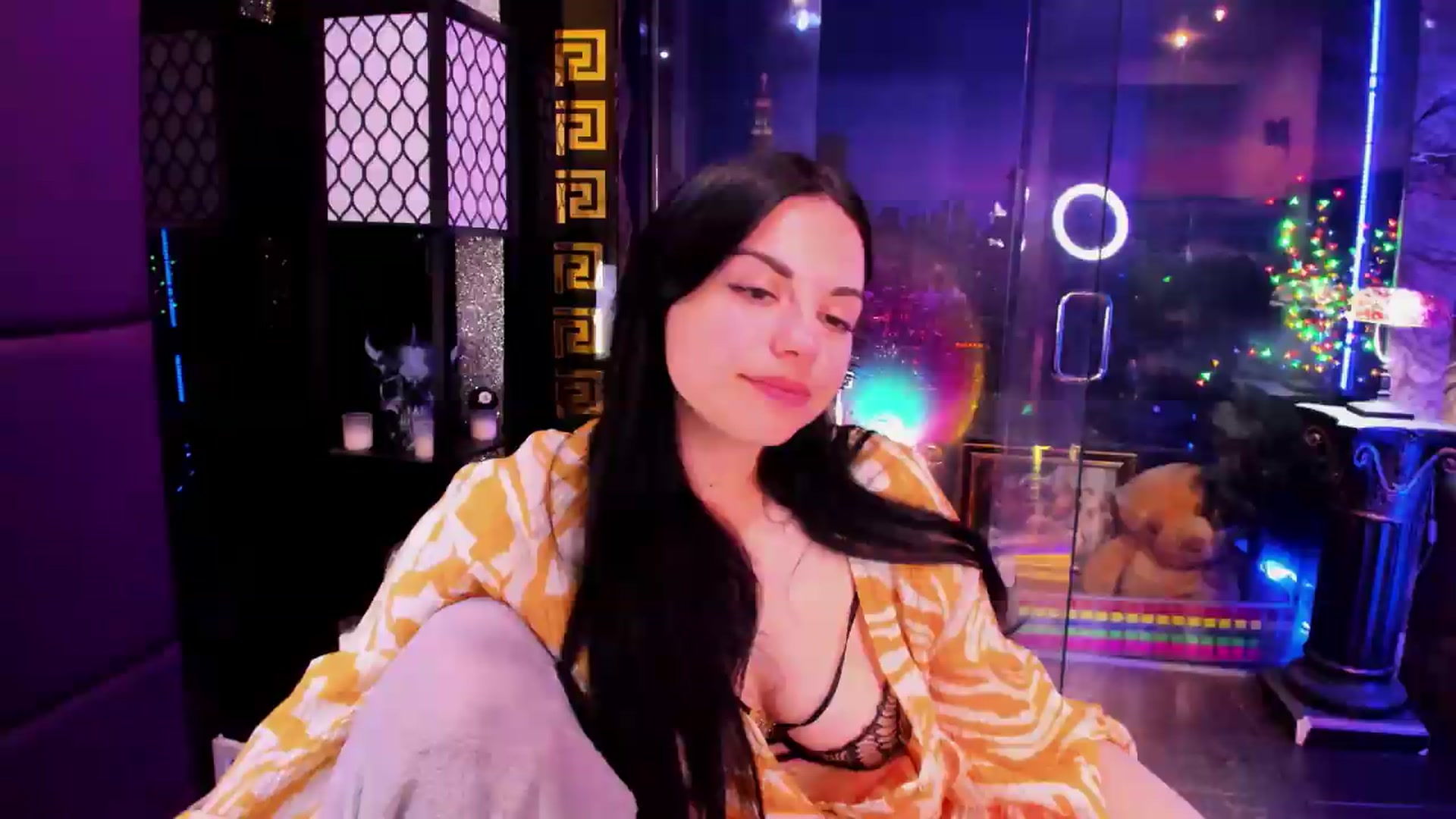 Gallery image thumbnail from sunn_o's myfreecams stream on, 08/03/2026, 09:47 image 13 of 20