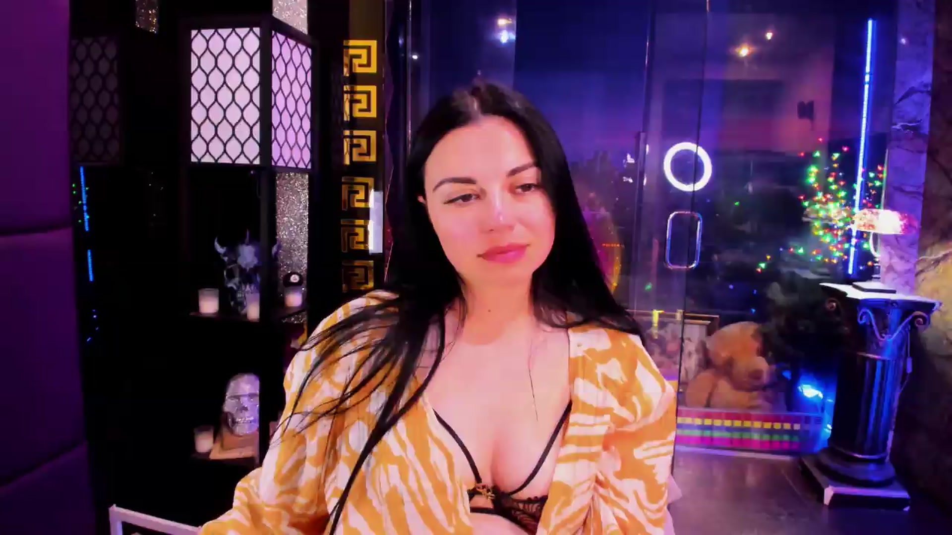 Gallery image thumbnail from sunn_o's myfreecams stream on, 08/03/2026, 11:36 image 16 of 20