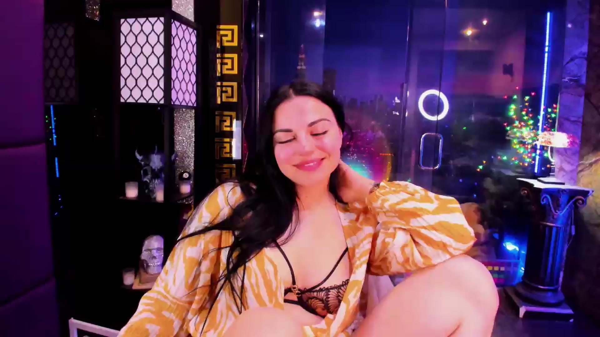 Gallery image thumbnail from sunn_o's myfreecams stream on, 08/03/2026, 11:36 image 11 of 20