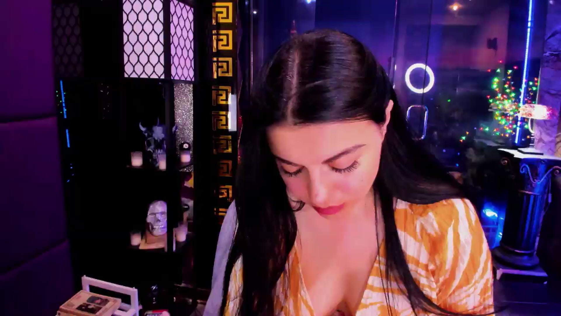 Gallery image thumbnail from sunn_o's myfreecams stream on, 08/07/2026, 09:19 image 10 of 20