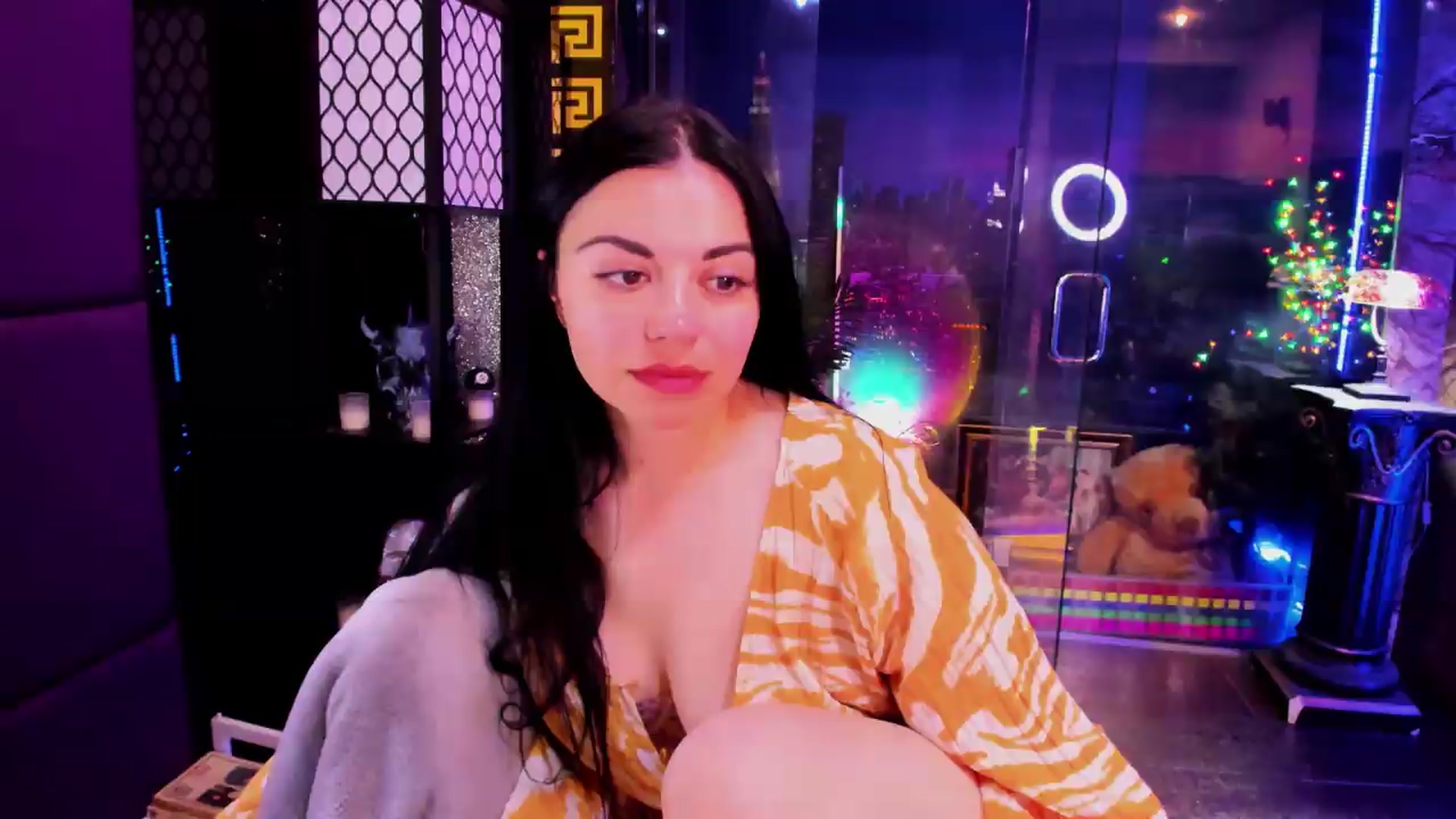 Gallery image thumbnail from sunn_o's myfreecams stream on, 08/07/2026, 09:19 image 16 of 20