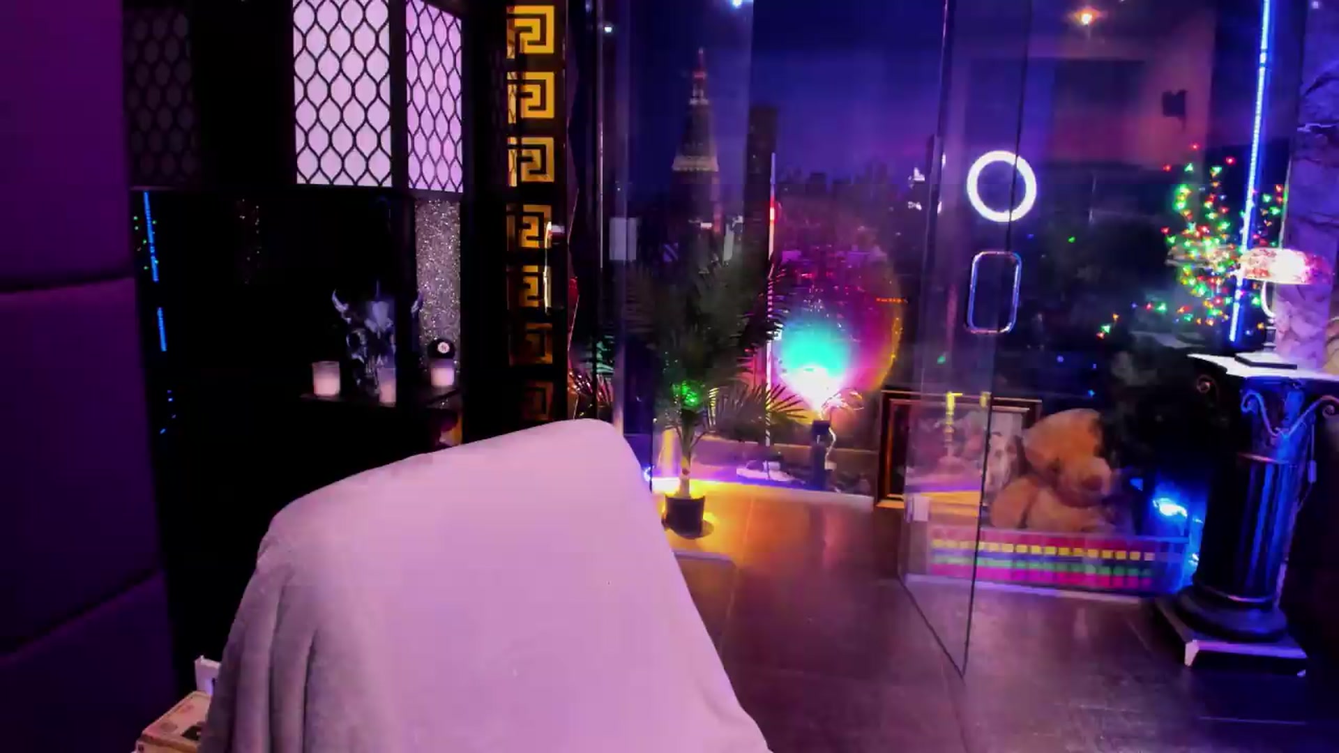 Gallery image thumbnail from sunn_o's myfreecams stream on, 08/07/2026, 09:19 image 5 of 20
