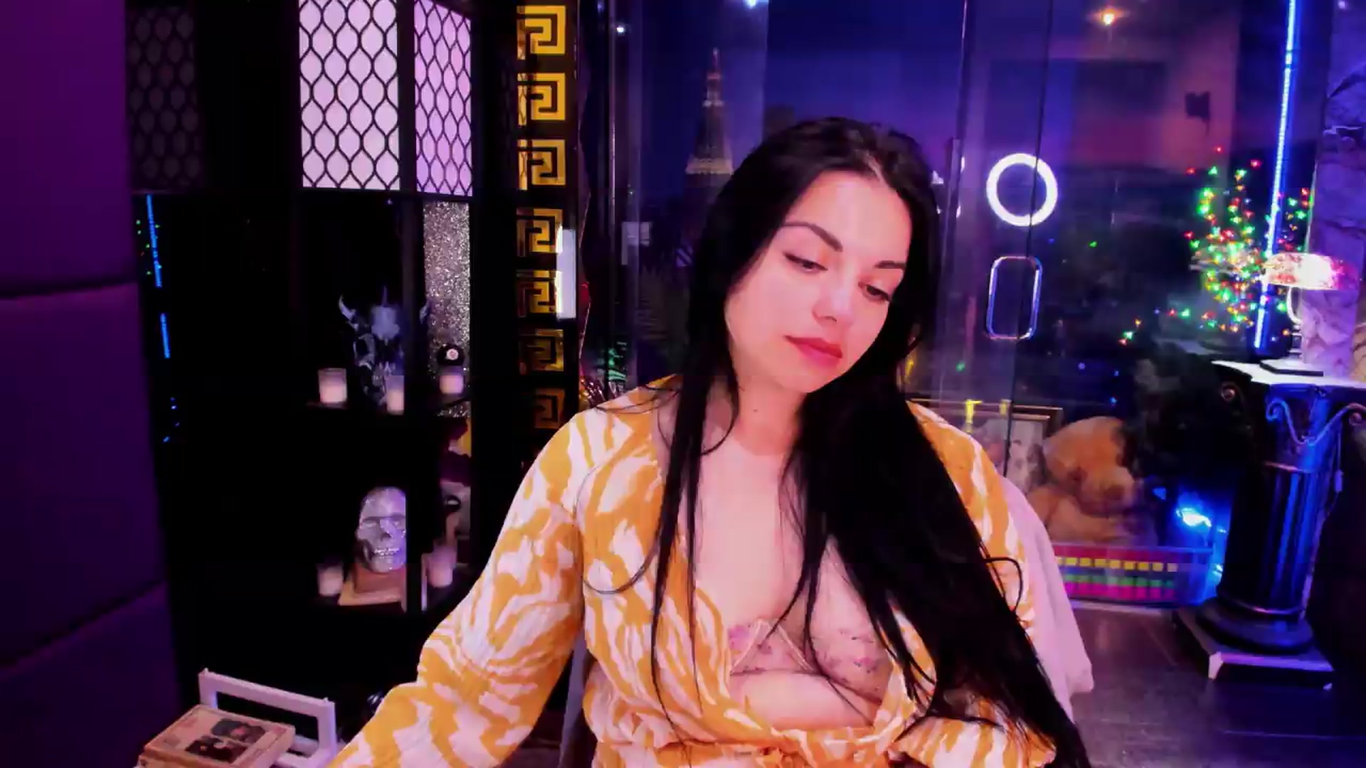 Gallery image thumbnail from sunn_o's myfreecams stream on, 08/07/2026, 09:19 image 12 of 20