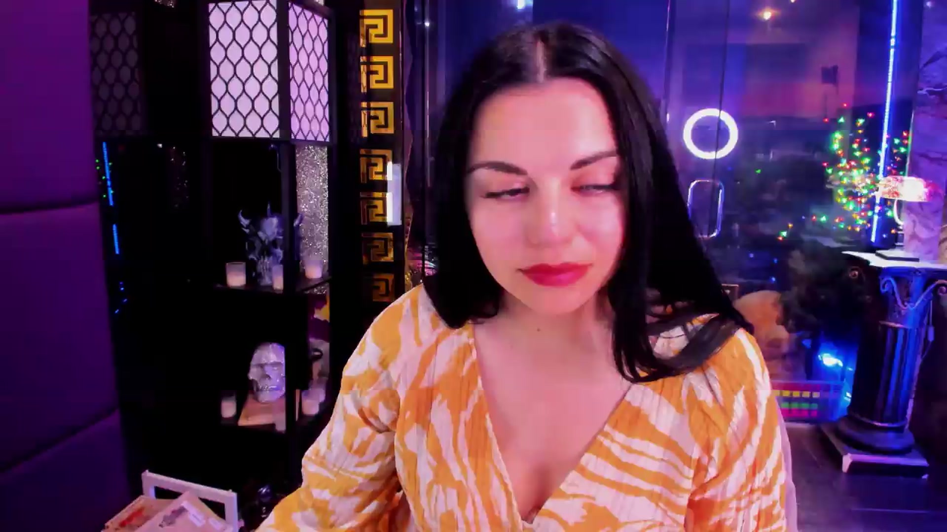 Gallery image thumbnail from sunn_o's myfreecams stream on, 08/12/2026, 09:21 image 18 of 20