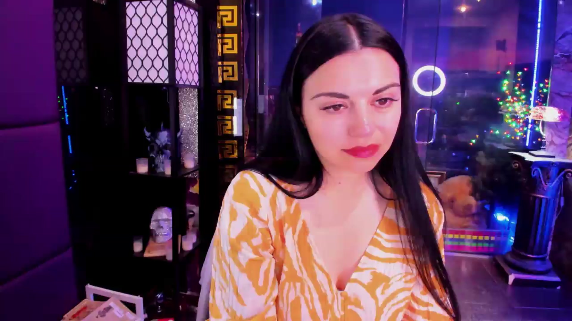 Gallery image thumbnail from sunn_o's myfreecams stream on, 08/12/2026, 09:21 image 13 of 20