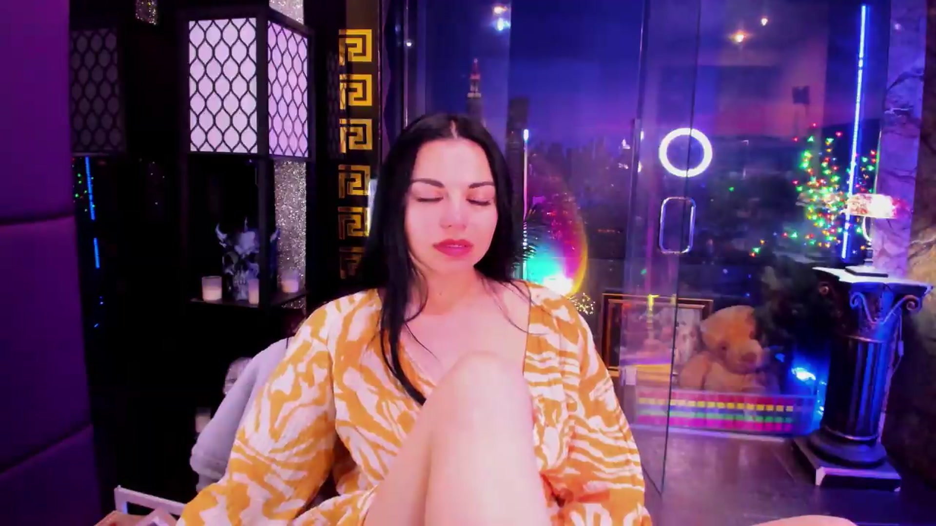 Gallery image thumbnail from sunn_o's myfreecams stream on, 08/12/2026, 10:10 image 20 of 20