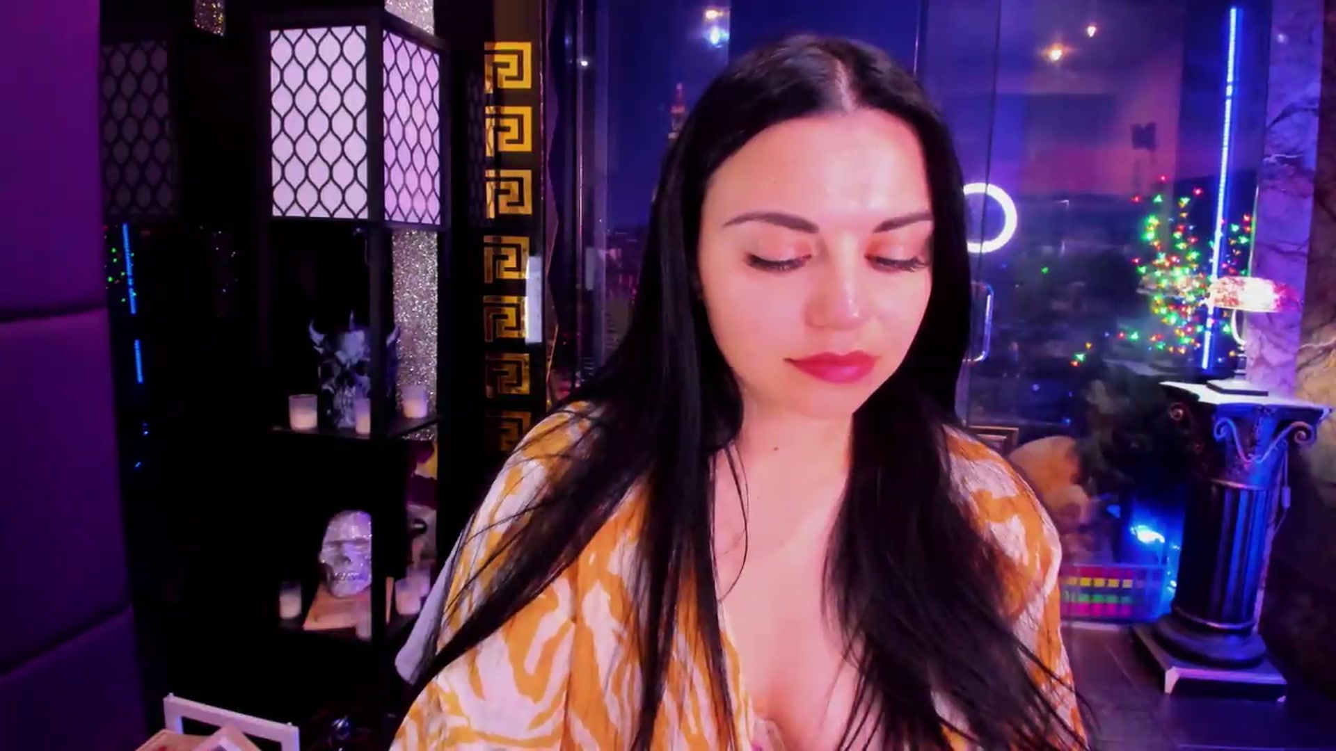 Gallery image thumbnail from sunn_o's myfreecams stream on, 08/12/2026, 10:10 image 17 of 20