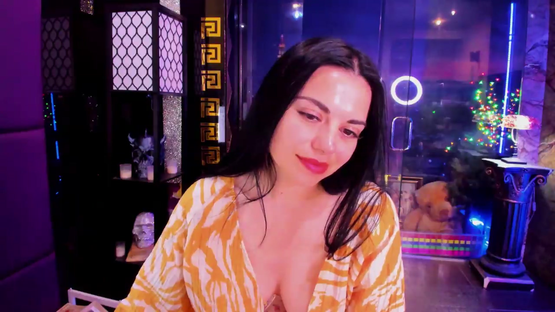 Gallery image thumbnail from sunn_o's myfreecams stream on, 08/12/2026, 10:10 image 19 of 20