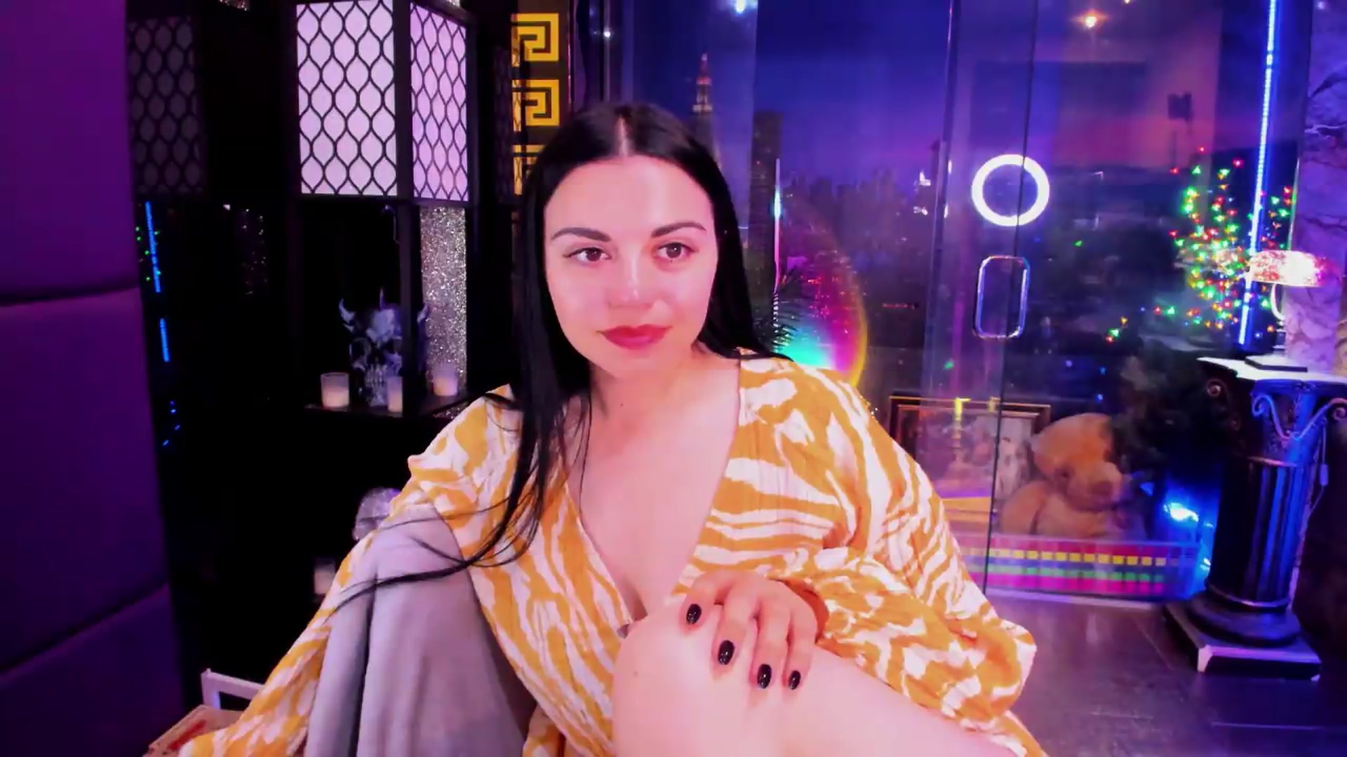 Gallery image thumbnail from sunn_o's myfreecams stream on, 08/12/2026, 10:10 image 9 of 20