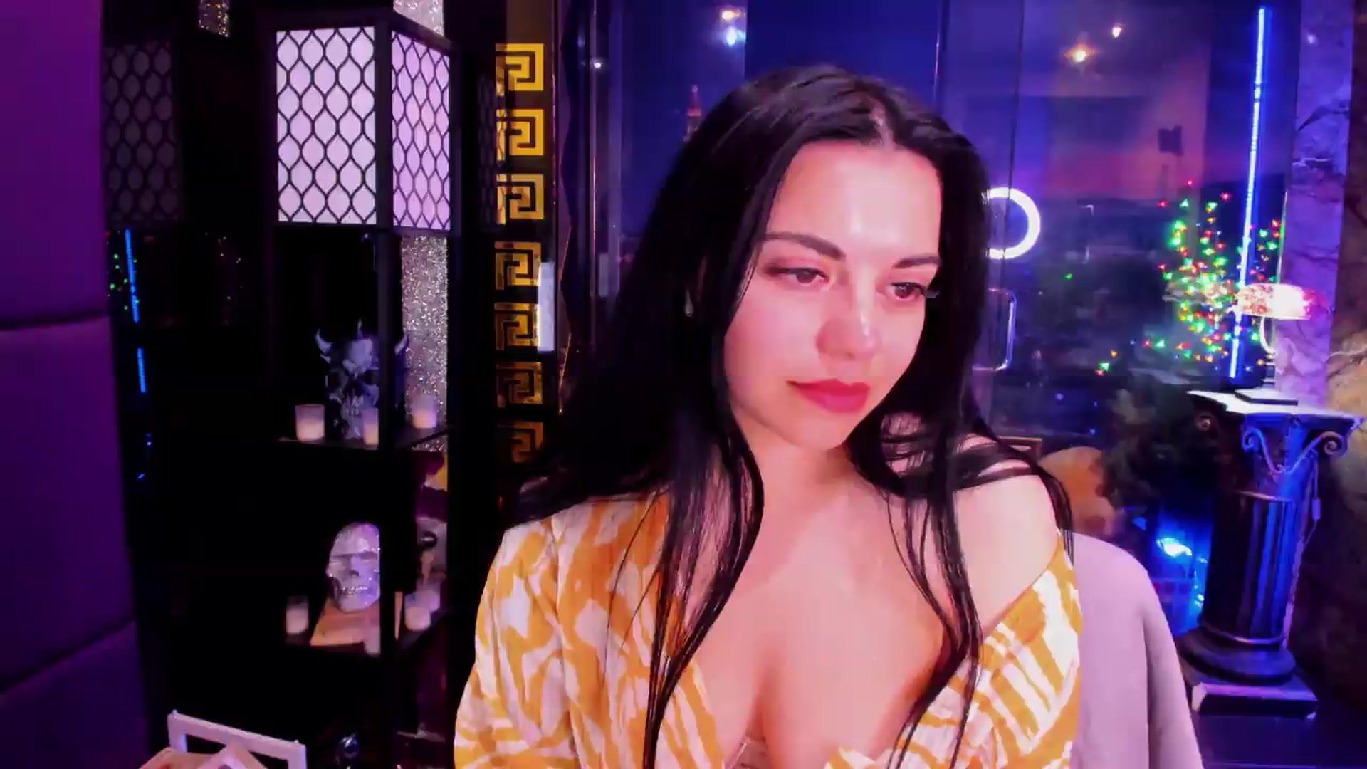 Gallery image thumbnail from sunn_o's myfreecams stream on, 08/12/2026, 10:41 image 16 of 20