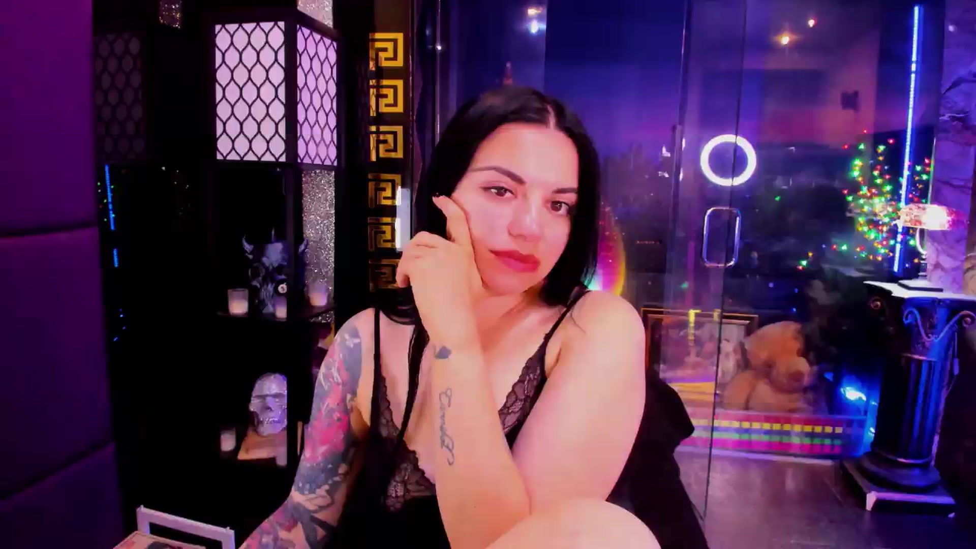 Gallery image thumbnail from sunn_o's myfreecams stream on, 08/13/2026, 10:56 image 3 of 20