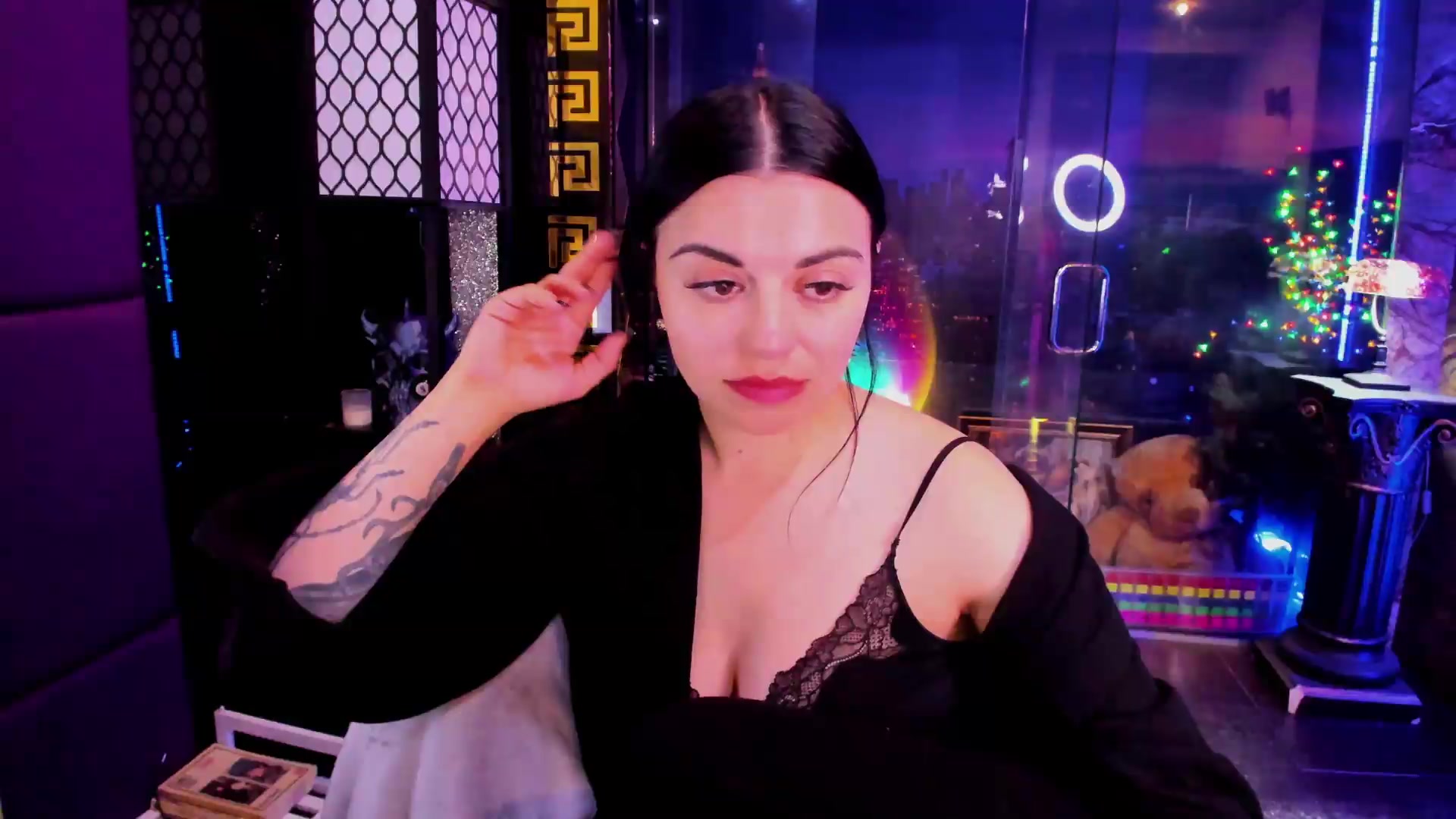 Gallery image thumbnail from sunn_o's myfreecams stream on, 08/17/2026, 10:10 image 11 of 20