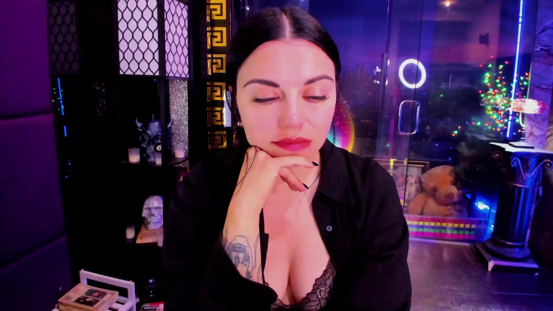 Gallery image thumbnail from sunn_o's myfreecams stream on, 08/17/2026, 10:10 image 7 of 20