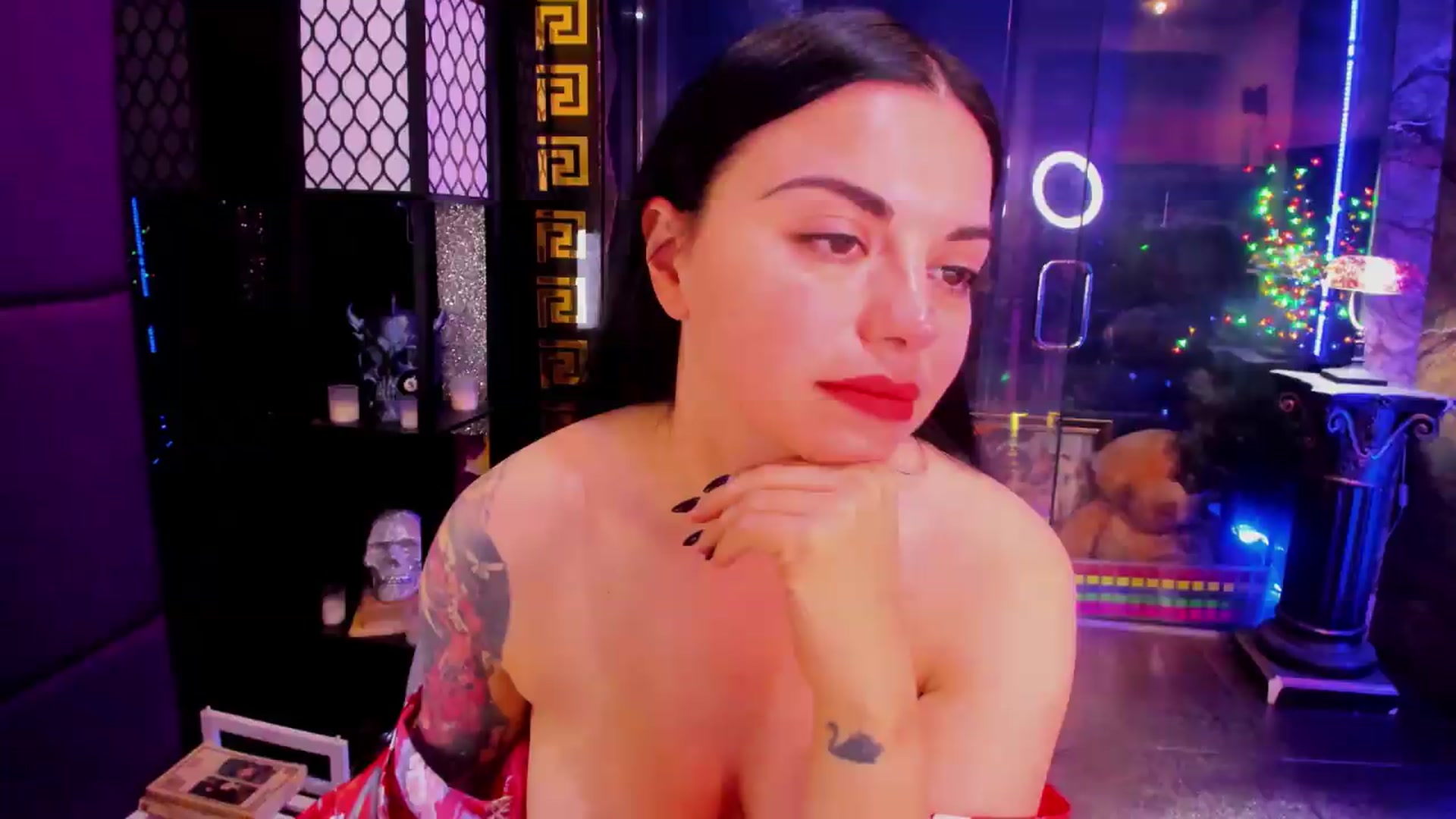 Gallery image thumbnail from sunn_o's myfreecams stream on, 08/21/2026, 11:19 image 1 of 20