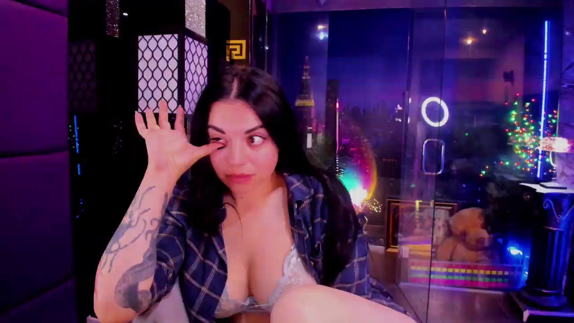 Gallery image thumbnail from sunn_o's myfreecams stream on, 08/23/2026, 08:06 image 7 of 20