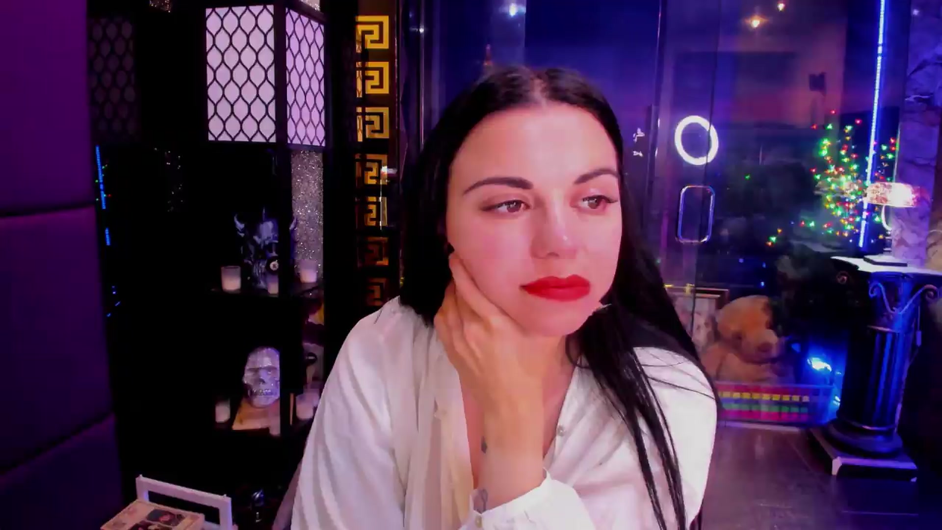 Gallery image thumbnail from sunn_o's myfreecams stream on, 08/25/2026, 11:17 image 18 of 20