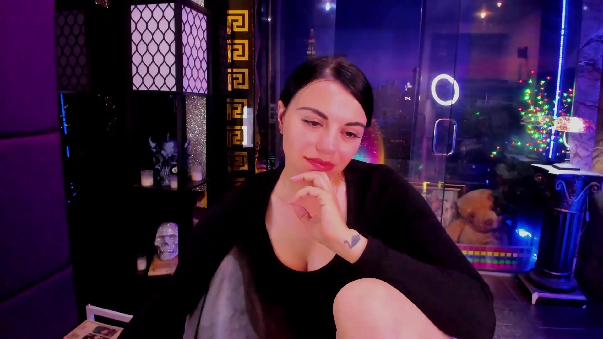 Gallery image thumbnail from sunn_o's myfreecams stream on, 08/26/2026, 10:37 image 16 of 20