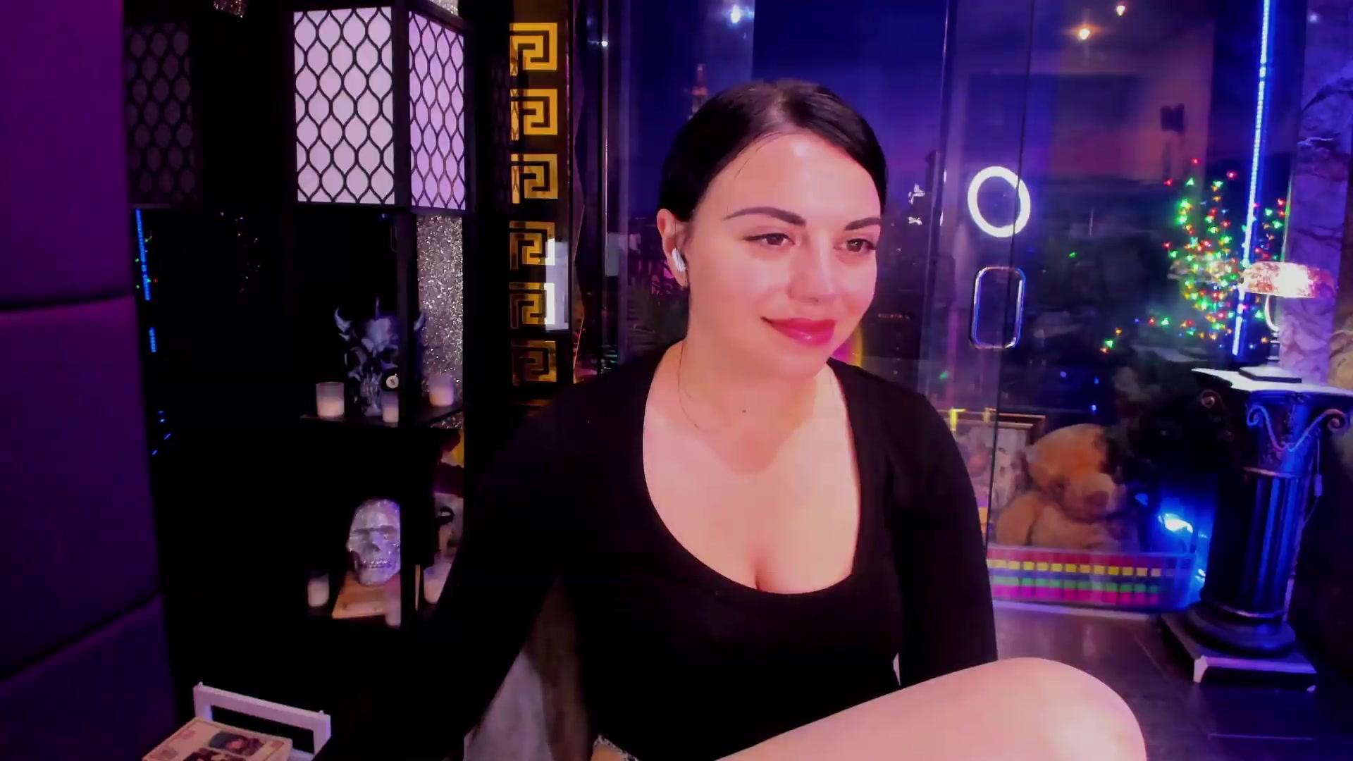 Gallery image thumbnail from sunn_o's myfreecams stream on, 08/26/2026, 10:37 image 19 of 20