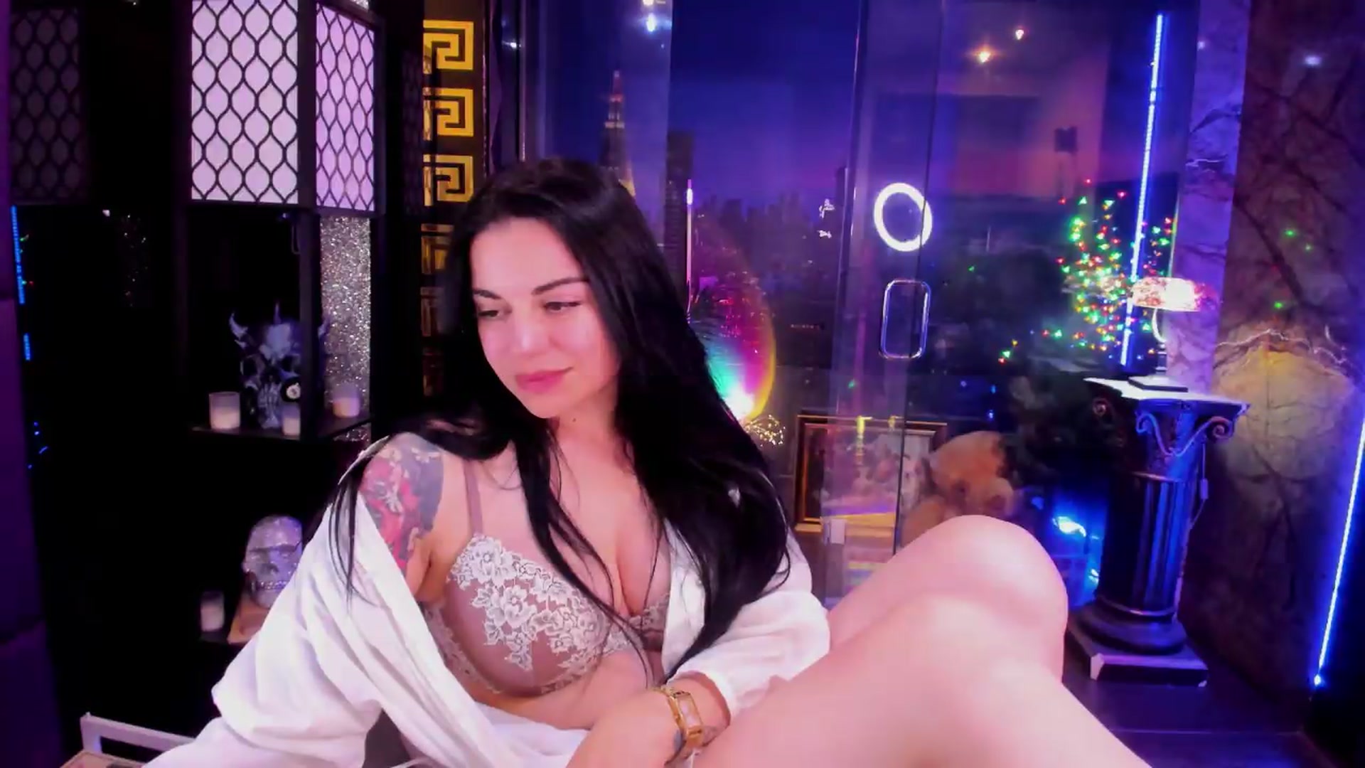 Gallery image thumbnail from sunn_o's myfreecams stream on, 08/27/2026, 11:00 image 18 of 20