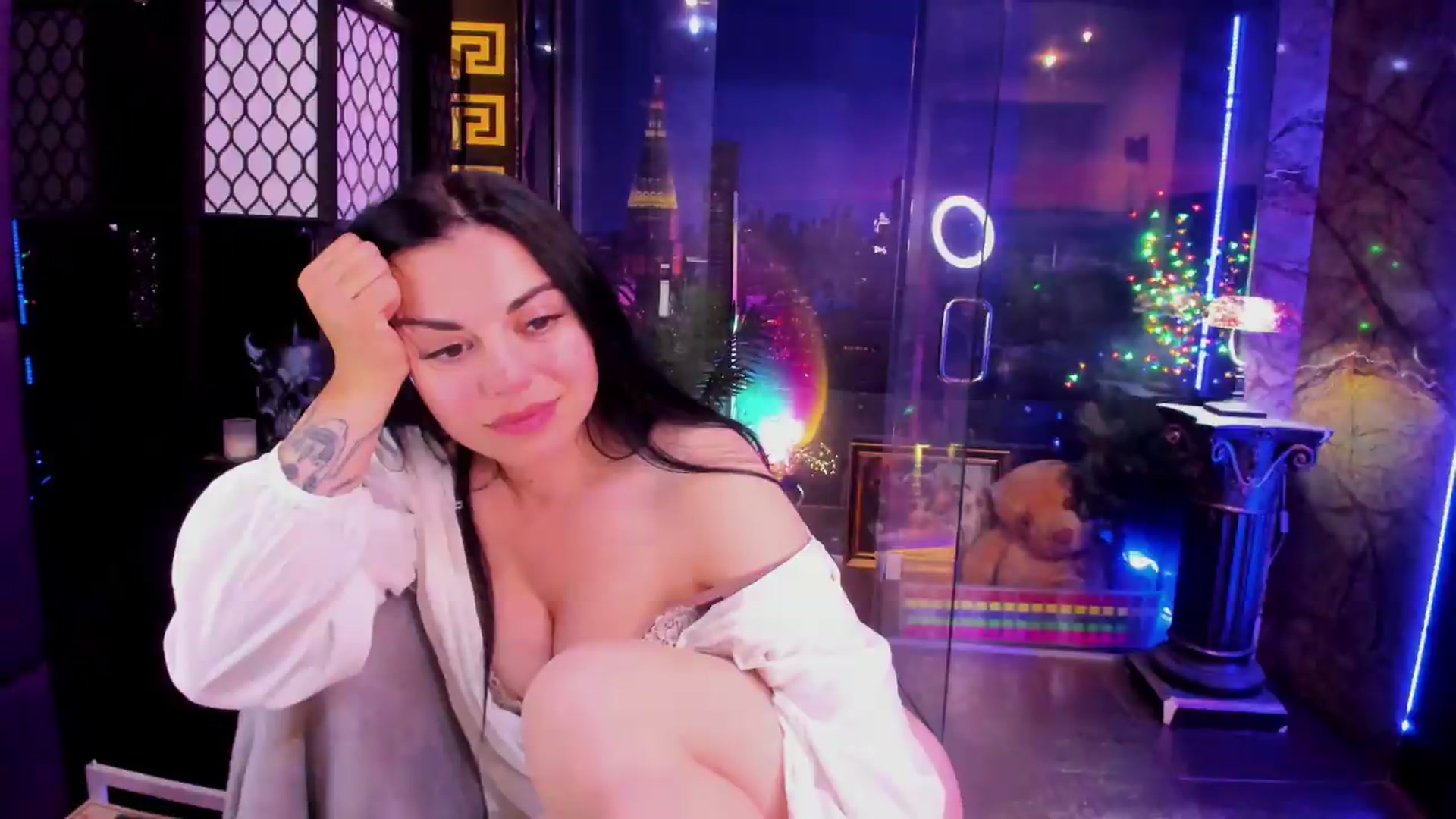 Gallery image thumbnail from sunn_o's myfreecams stream on, 08/27/2026, 11:00 image 15 of 20