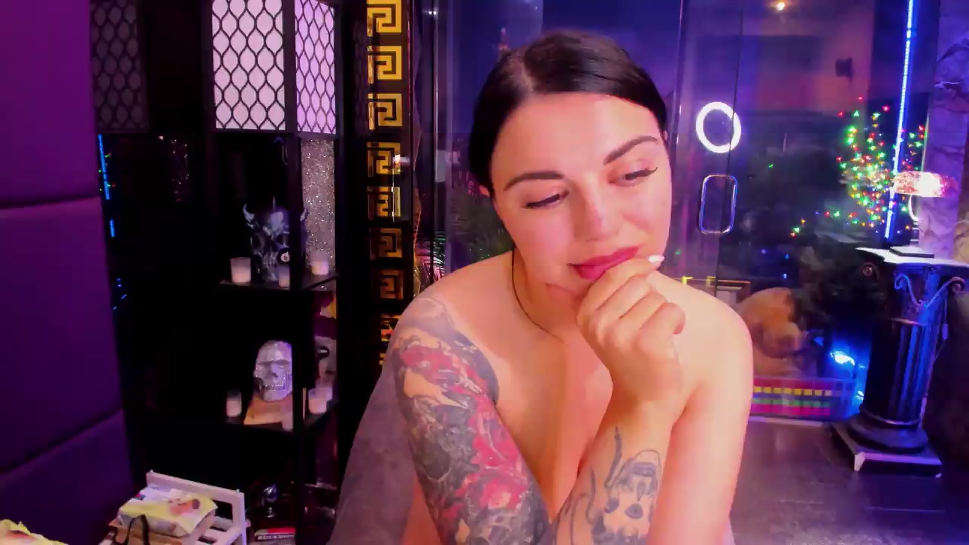 Gallery image thumbnail from sunn_o's myfreecams stream on, 09/01/2026, 12:37 image 15 of 20