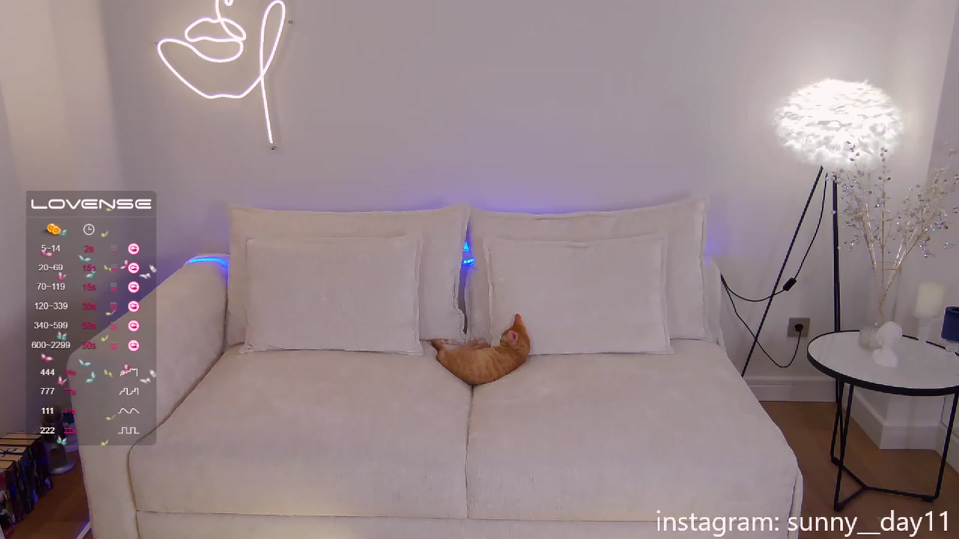 Gallery image thumbnail from sunny__day1's myfreecams stream on, 12/20/2022, 15:37 image 13 of 20