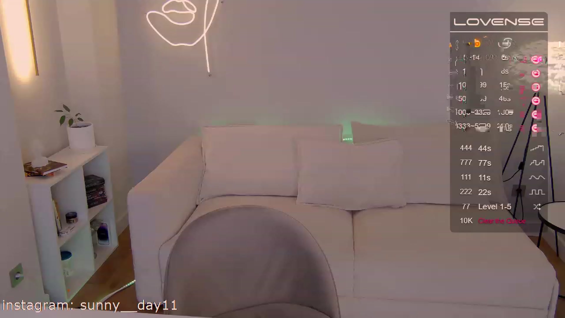 Gallery image thumbnail from sunny__day1's myfreecams stream on, 02/11/2023, 05:27 image 19 of 20