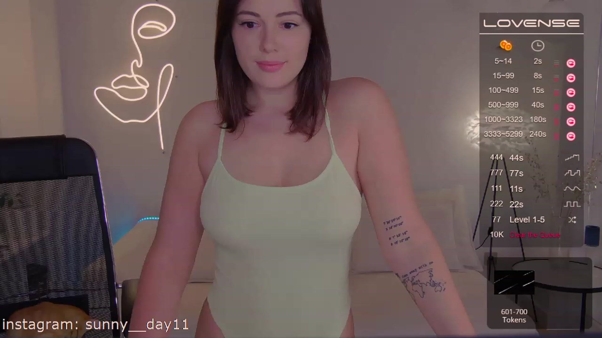 Gallery image thumbnail from sunny__day1's myfreecams stream on, 02/13/2023, 05:25 image 13 of 20