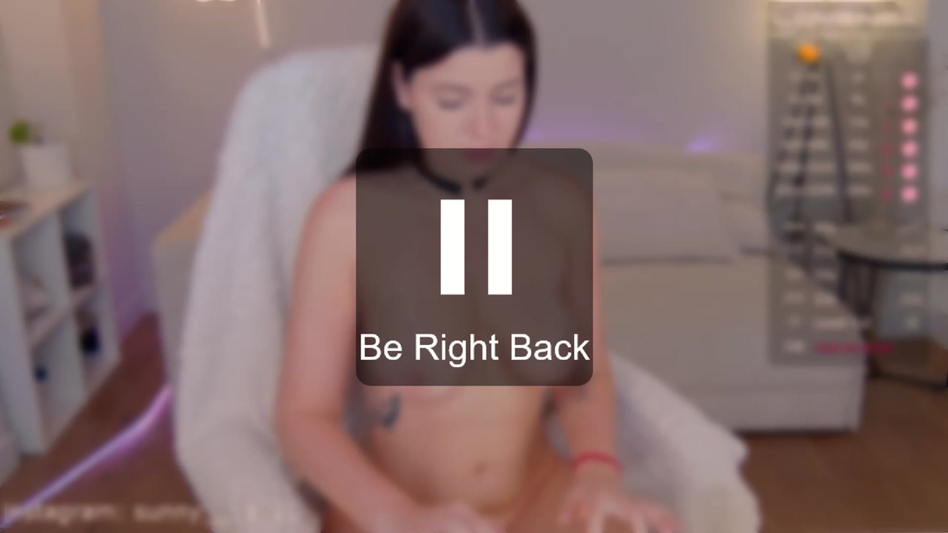 Gallery image thumbnail from sunny__day1's myfreecams stream on, 02/24/2023, 07:22 image 1 of 20