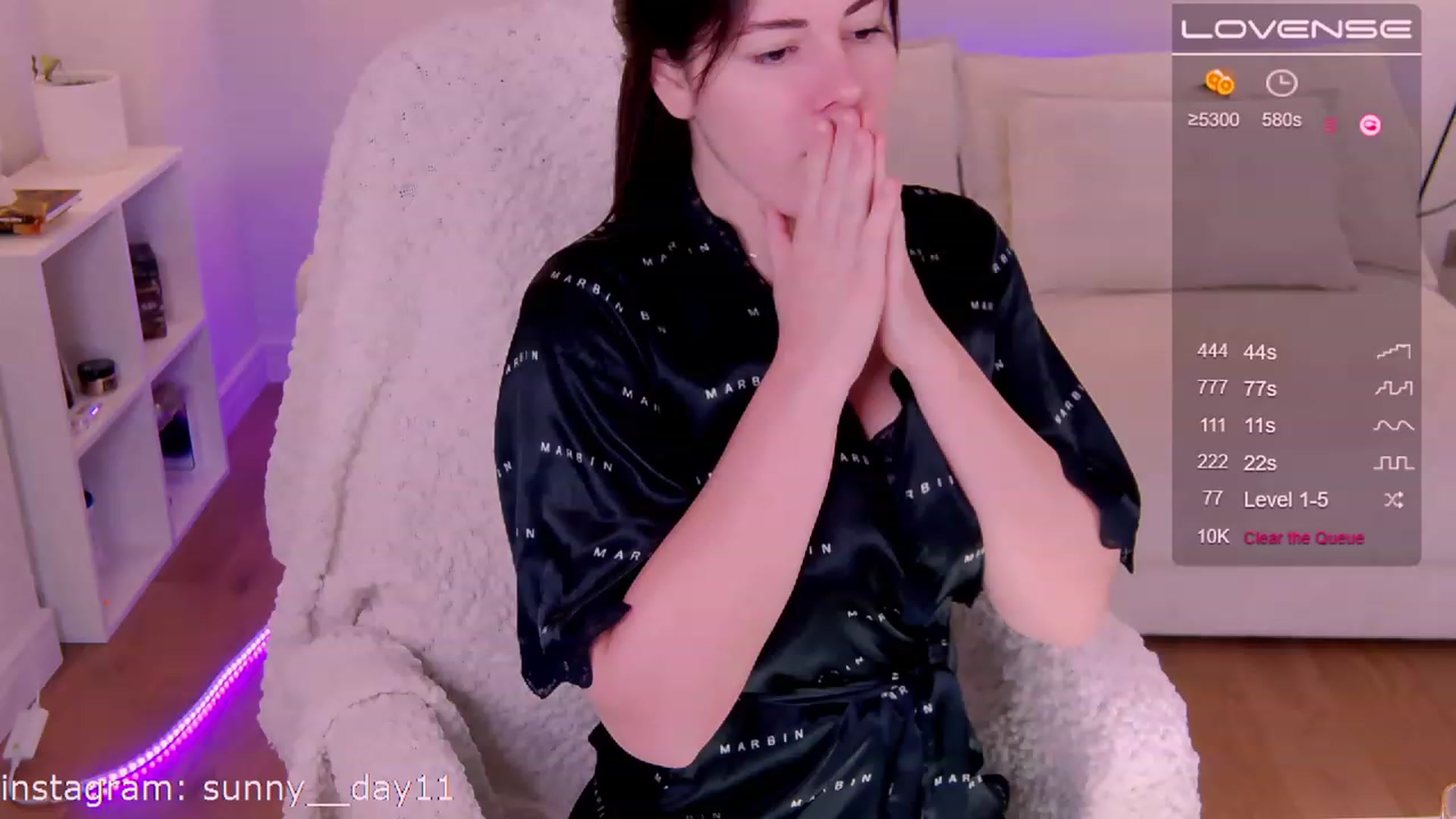 Gallery image thumbnail from sunny__day1's myfreecams stream on, 03/08/2023, 03:53 image 10 of 20