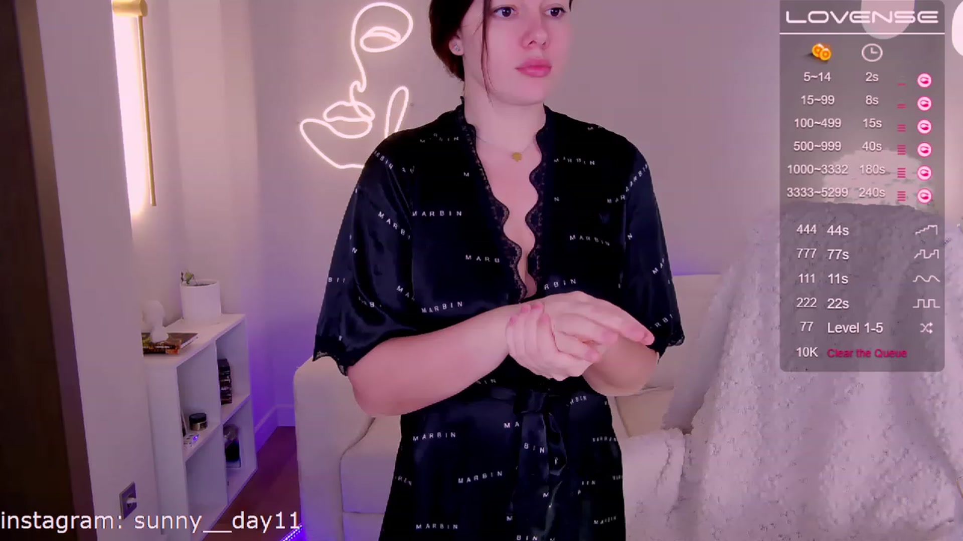 Gallery image thumbnail from sunny__day1's myfreecams stream on, 03/08/2023, 06:09 image 11 of 20