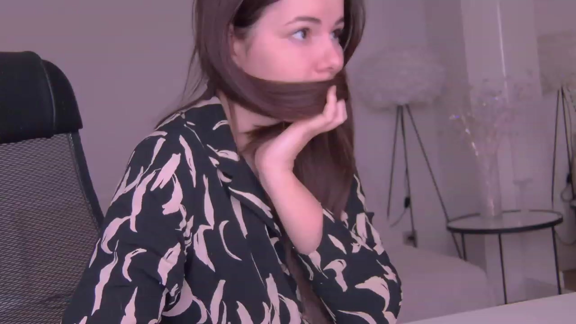 Gallery image thumbnail from sunny__day1's myfreecams stream on, 03/09/2023, 12:56 image 5 of 20
