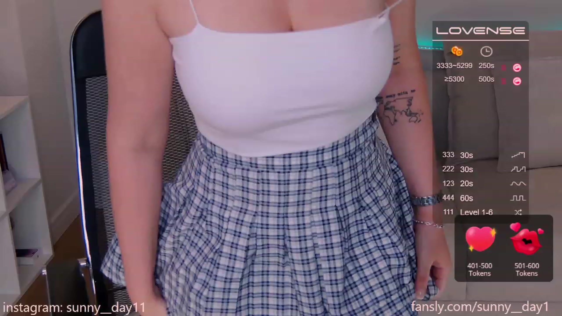 Gallery image thumbnail from sunny__day1's myfreecams stream on, 06/13/2023, 14:07 image 17 of 20