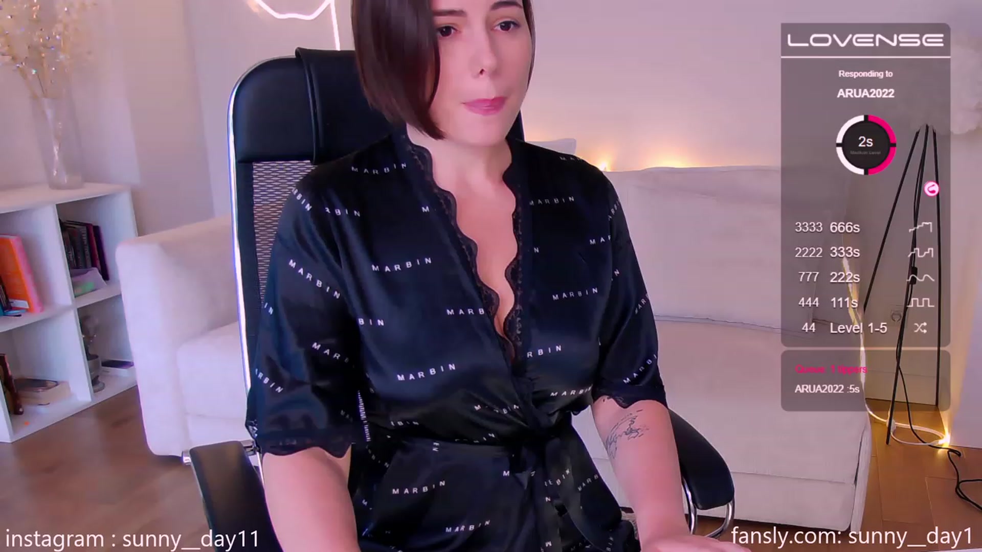 Gallery image thumbnail from sunny__day1's myfreecams stream on, 07/01/2023, 08:11 image 13 of 20