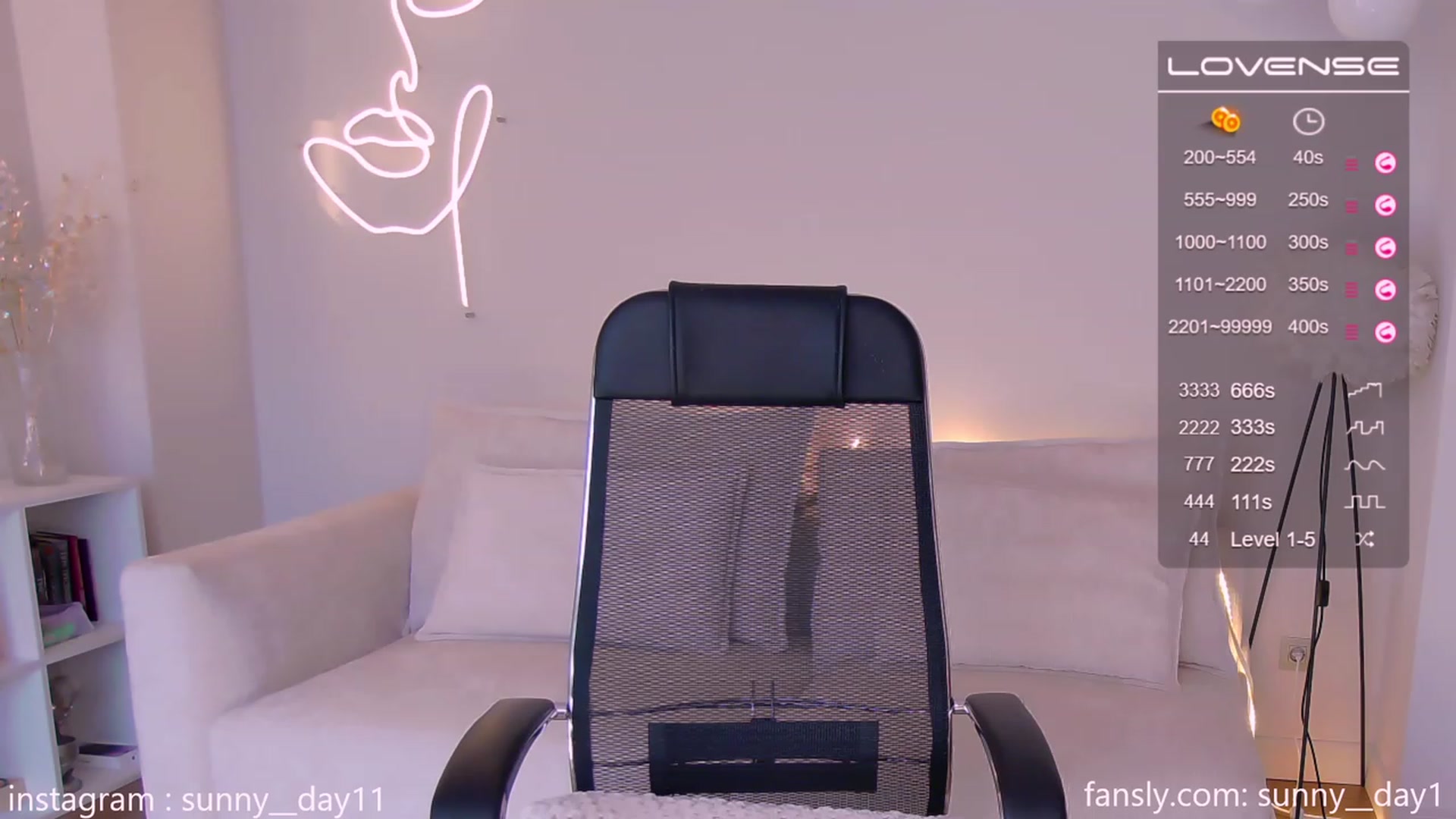 Gallery image thumbnail from sunny__day1's myfreecams stream on, 07/01/2023, 15:26 image 17 of 20