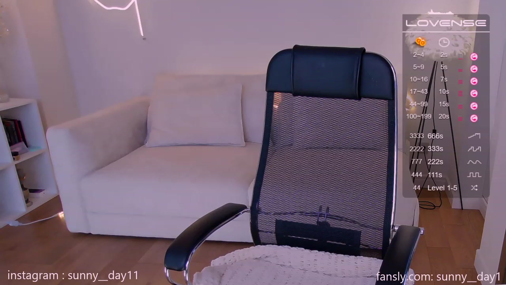 Gallery image thumbnail from sunny__day1's myfreecams stream on, 07/14/2023, 09:57 image 13 of 20
