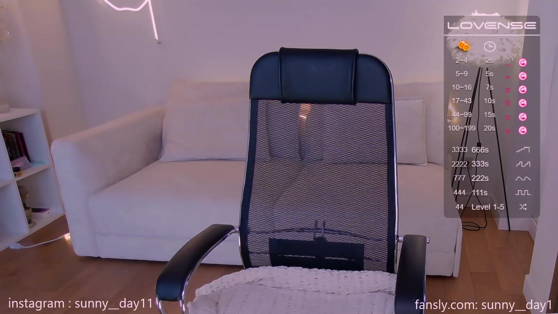 Gallery image thumbnail from sunny__day1's myfreecams stream on, 07/14/2023, 09:57 image 17 of 20