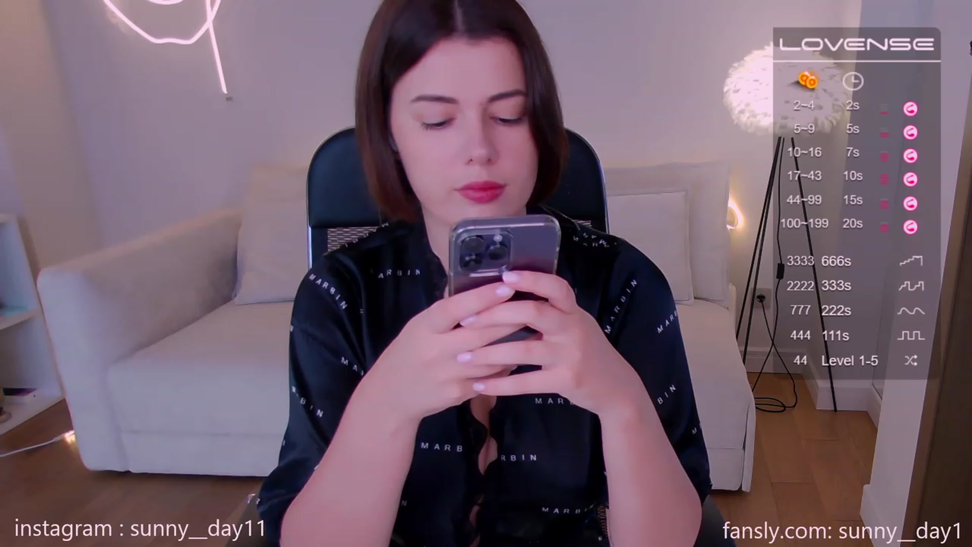 Gallery image thumbnail from sunny__day1's myfreecams stream on, 07/14/2023, 09:57 image 3 of 20