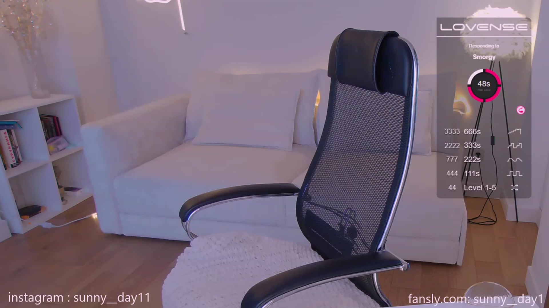 Gallery image thumbnail from sunny__day1's myfreecams stream on, 07/26/2023, 09:36 image 13 of 20