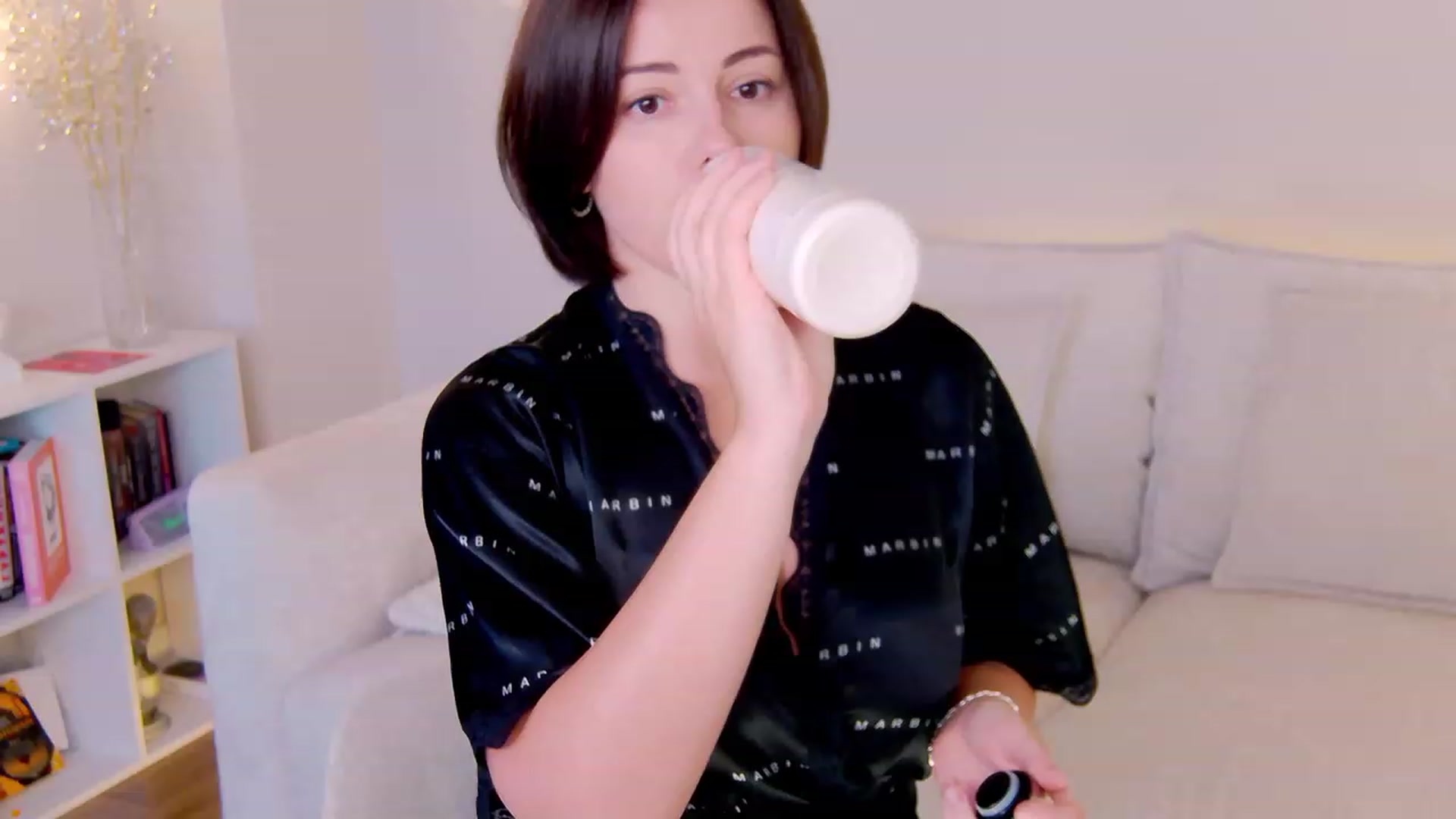 Gallery image thumbnail from sunny__day1's myfreecams stream on, 09/03/2023, 13:16 image 6 of 20