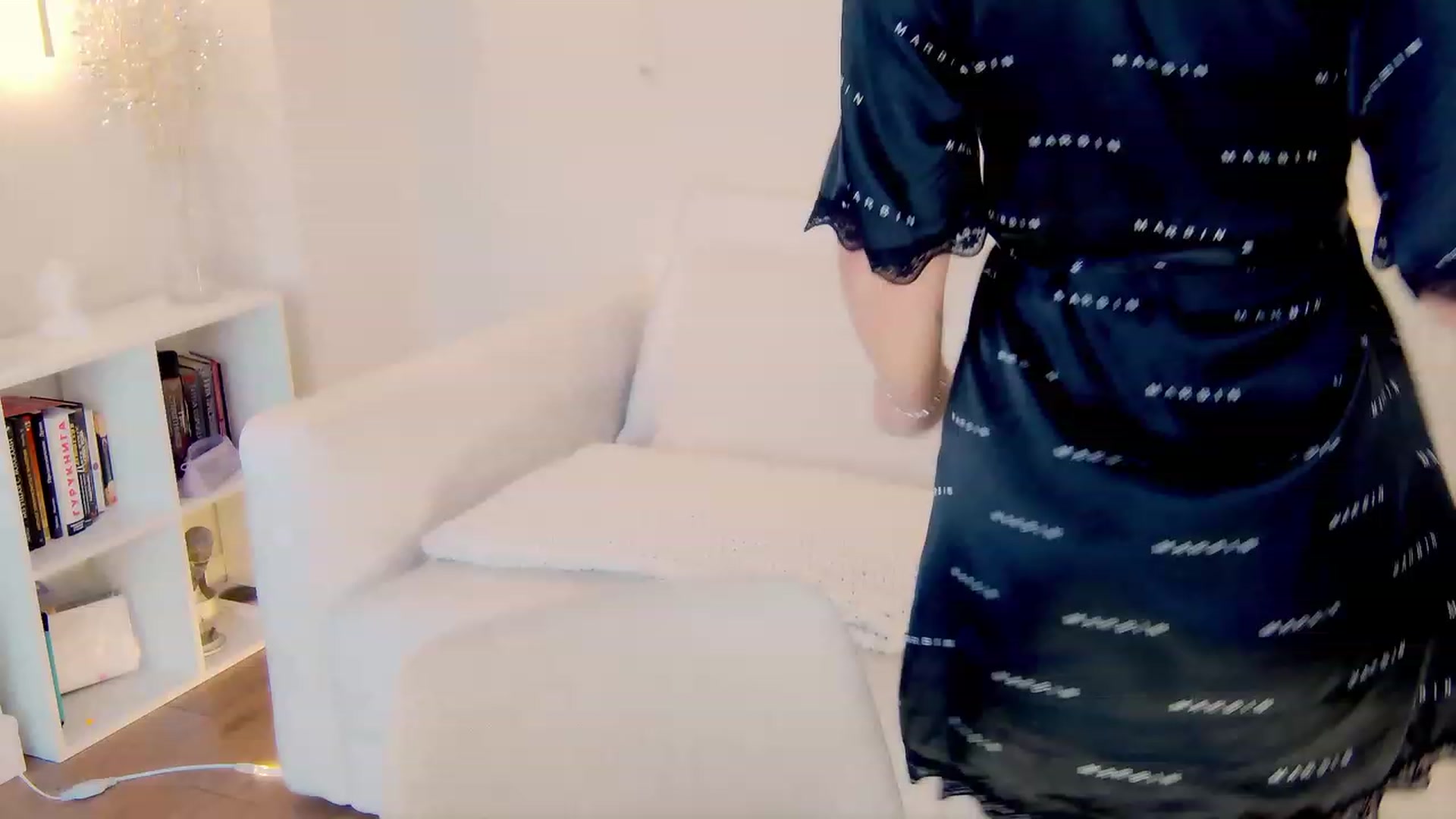 Gallery image thumbnail from sunny__day1's myfreecams stream on, 09/03/2023, 13:16 image 16 of 20