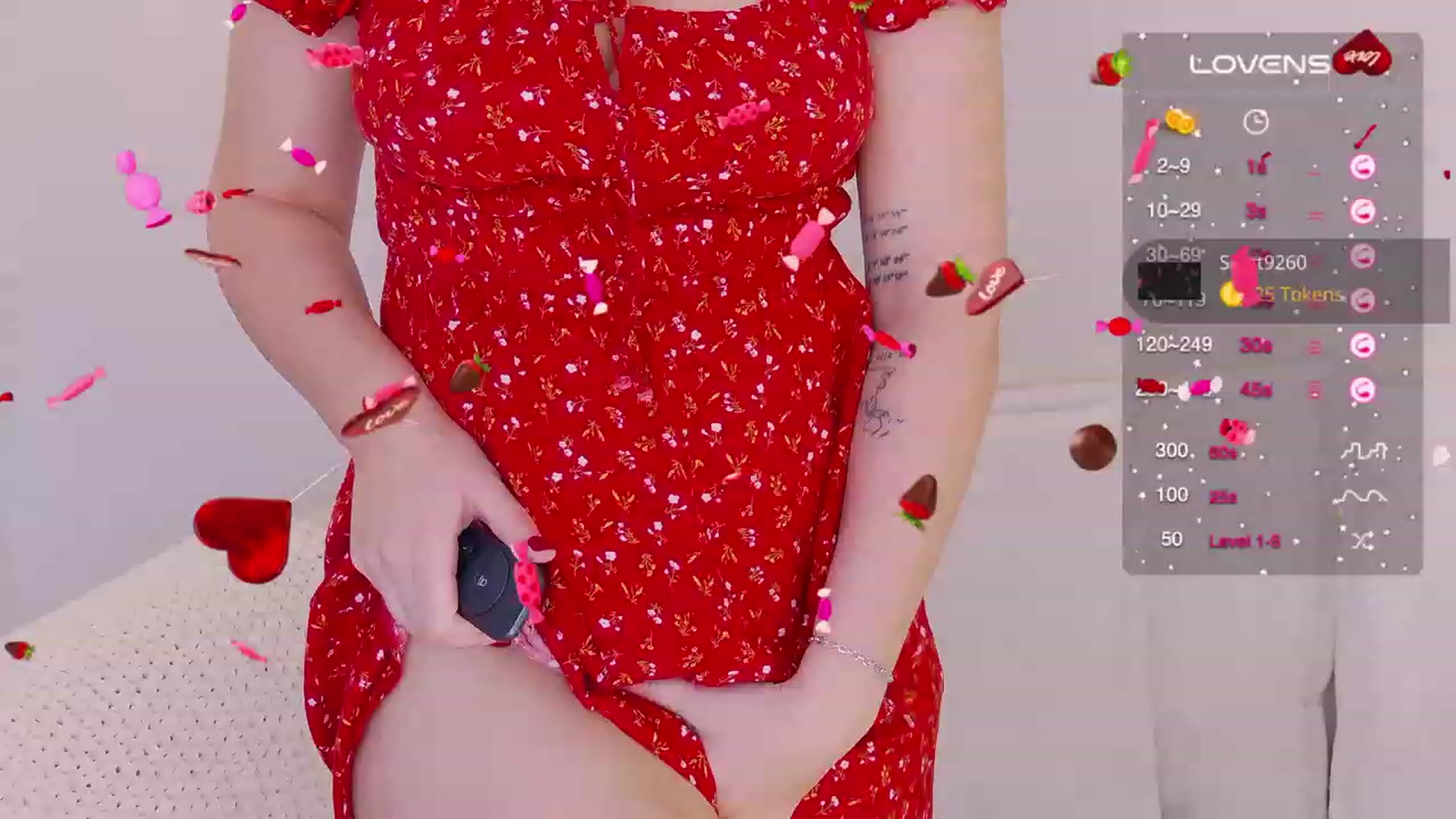 Gallery image thumbnail from sunny__day1's myfreecams stream on, 10/16/2023, 11:55 image 7 of 20