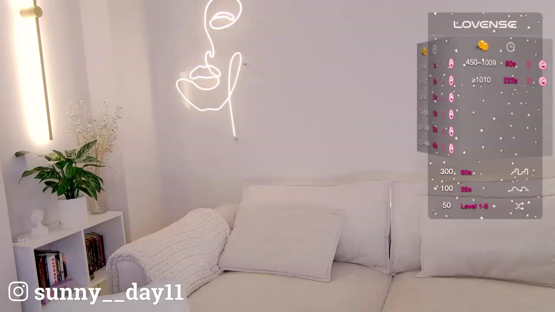 Gallery image thumbnail from sunny__day1's myfreecams stream on, 10/16/2023, 16:26 image 16 of 20