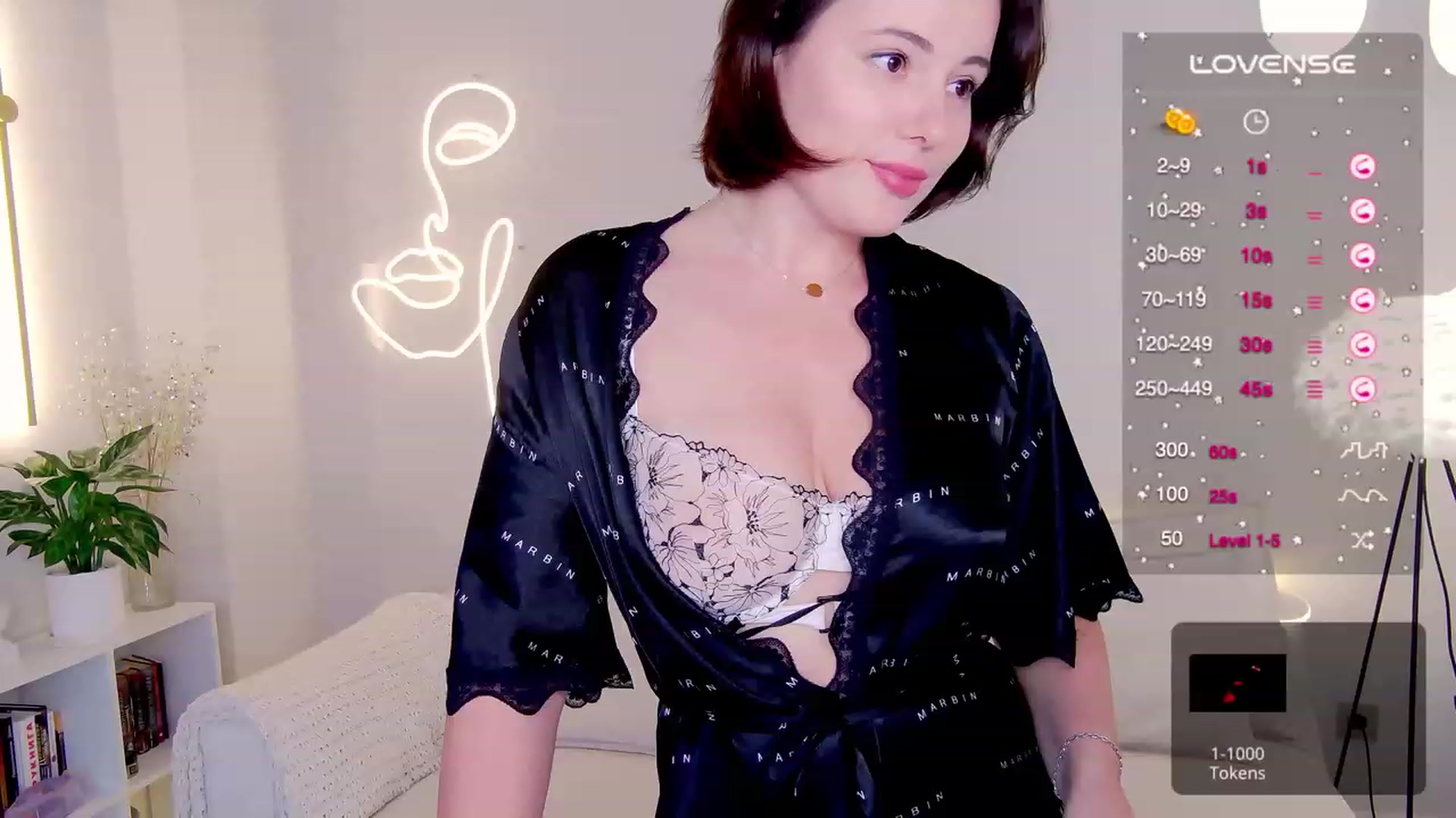 Gallery image thumbnail from sunny__day1's myfreecams stream on, 10/17/2023, 13:20 image 9 of 20